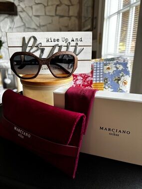 Marciano by Guess Brown Textured Oversized Sunglasses with Burgundy Velvet Case
